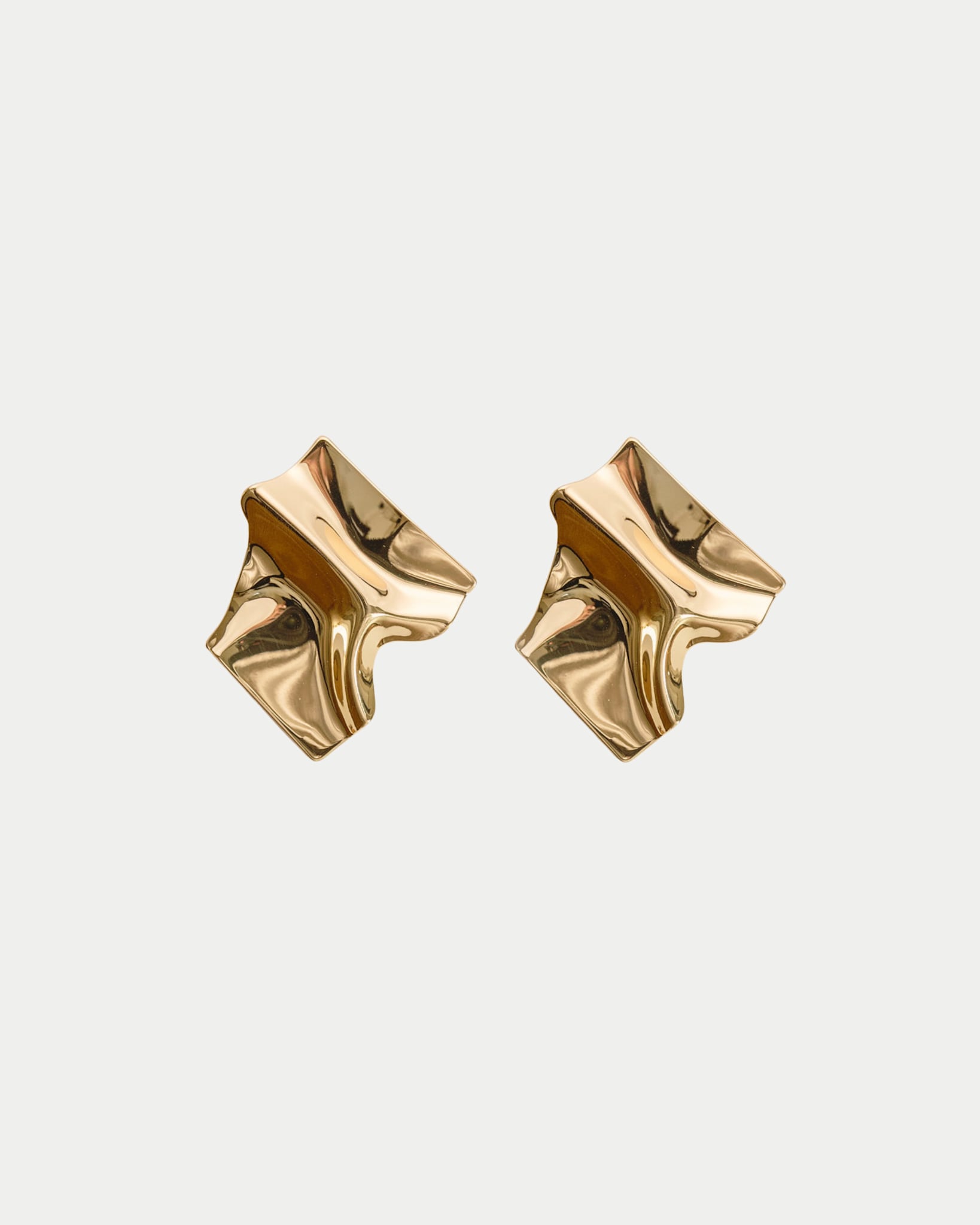 Deia Earrings