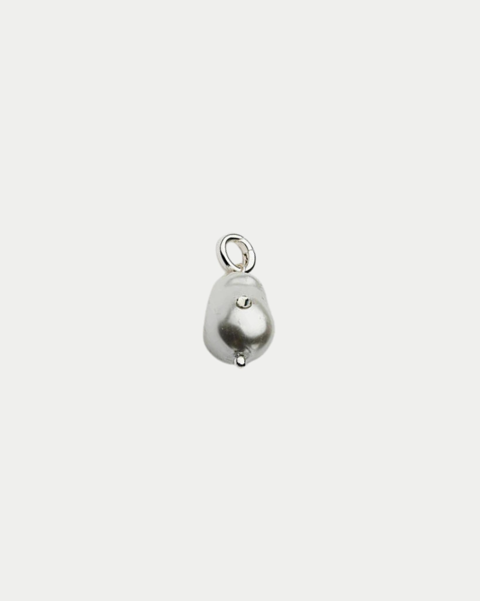 Pearl Charm L