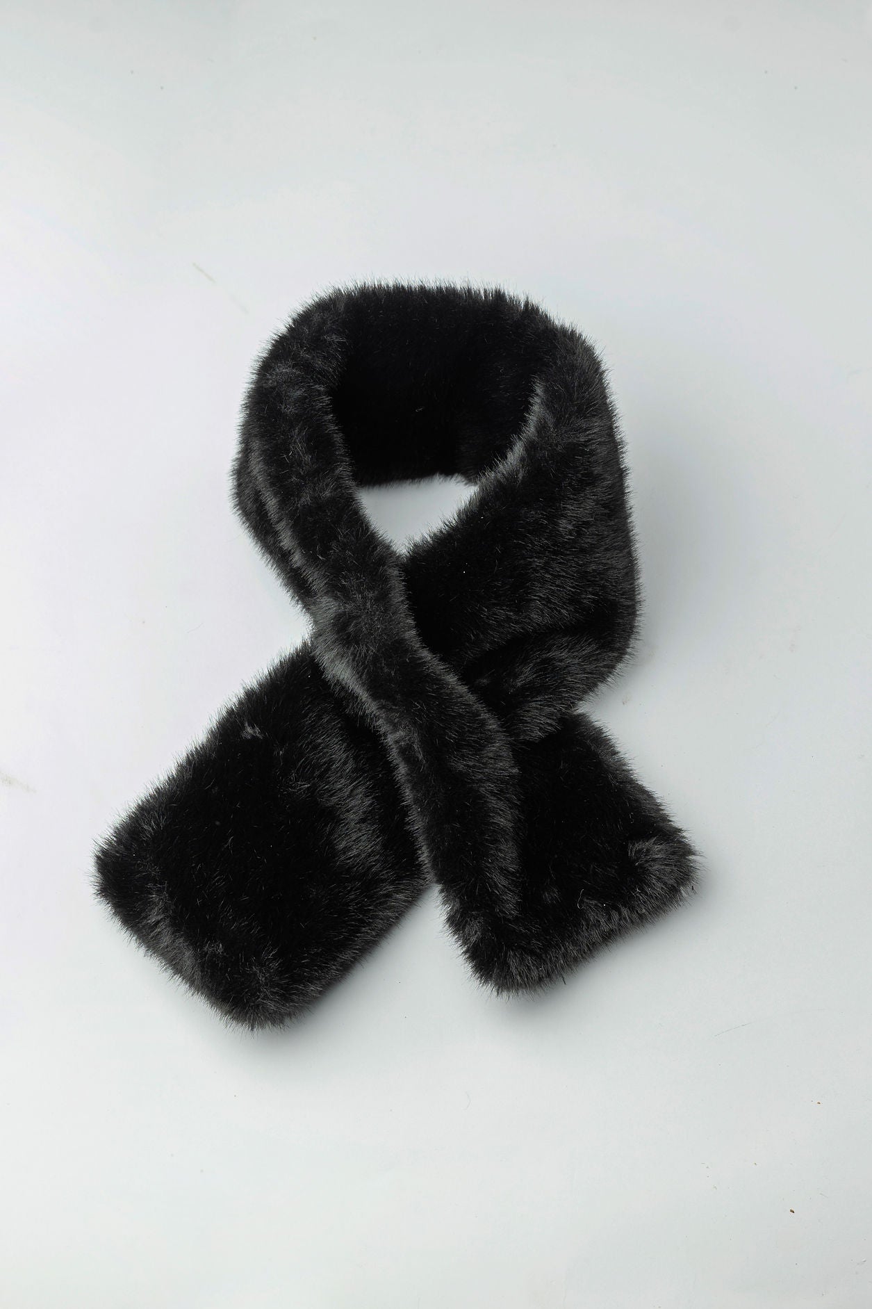 Anais Scarf Black