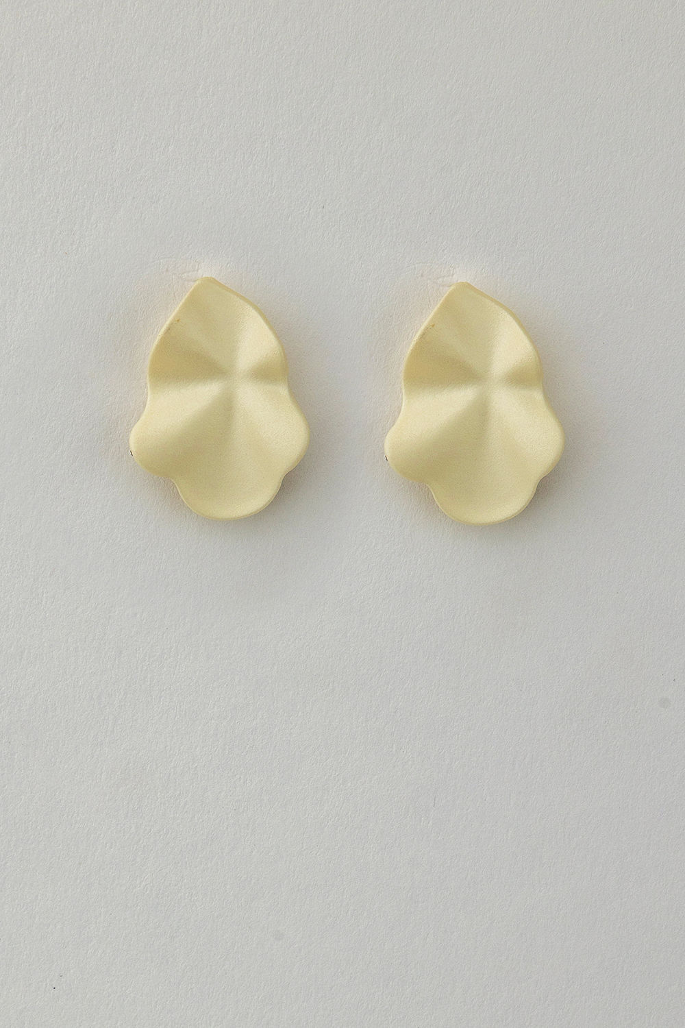 Lip Earrings