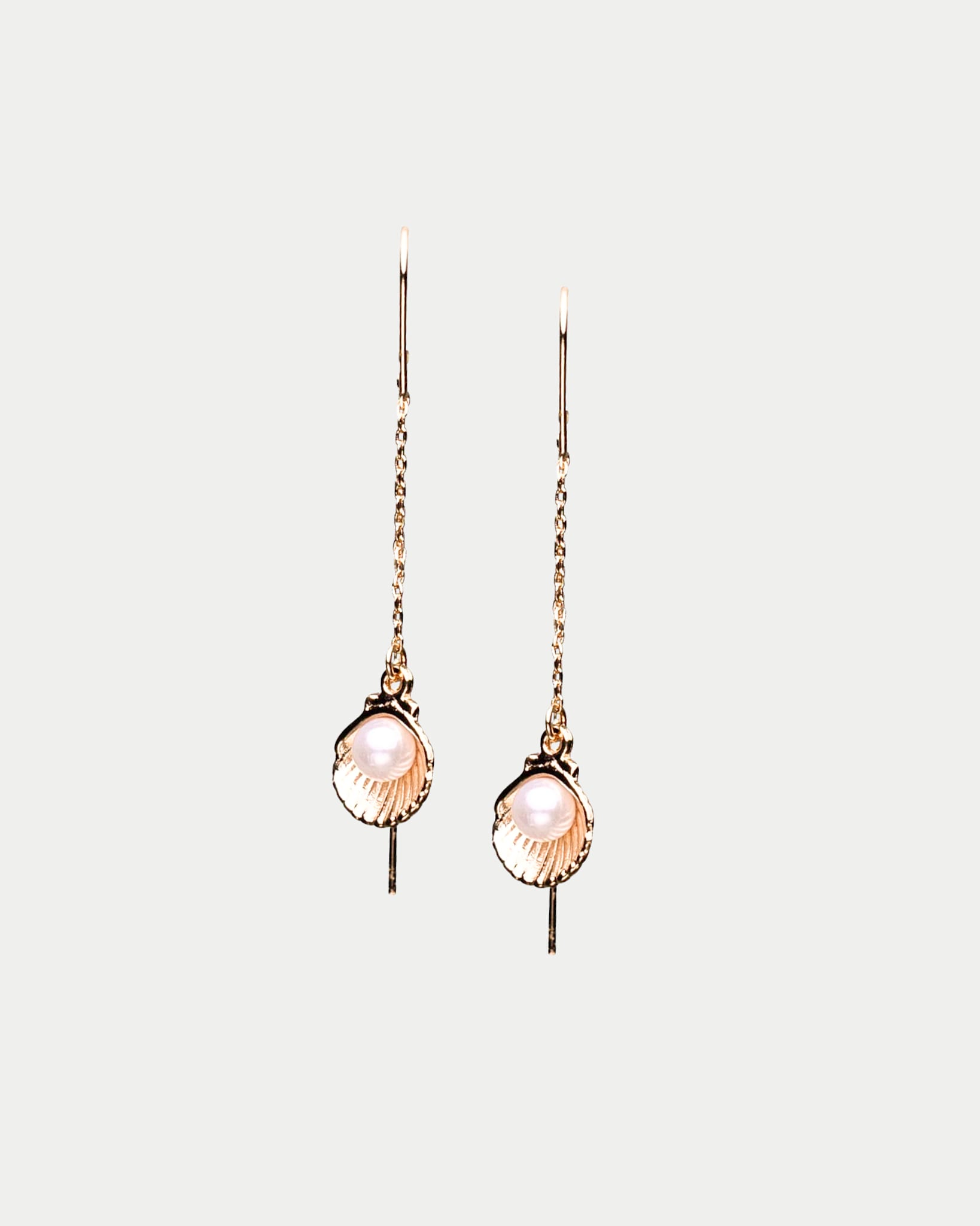Shell Thin Earrings w Pearl
