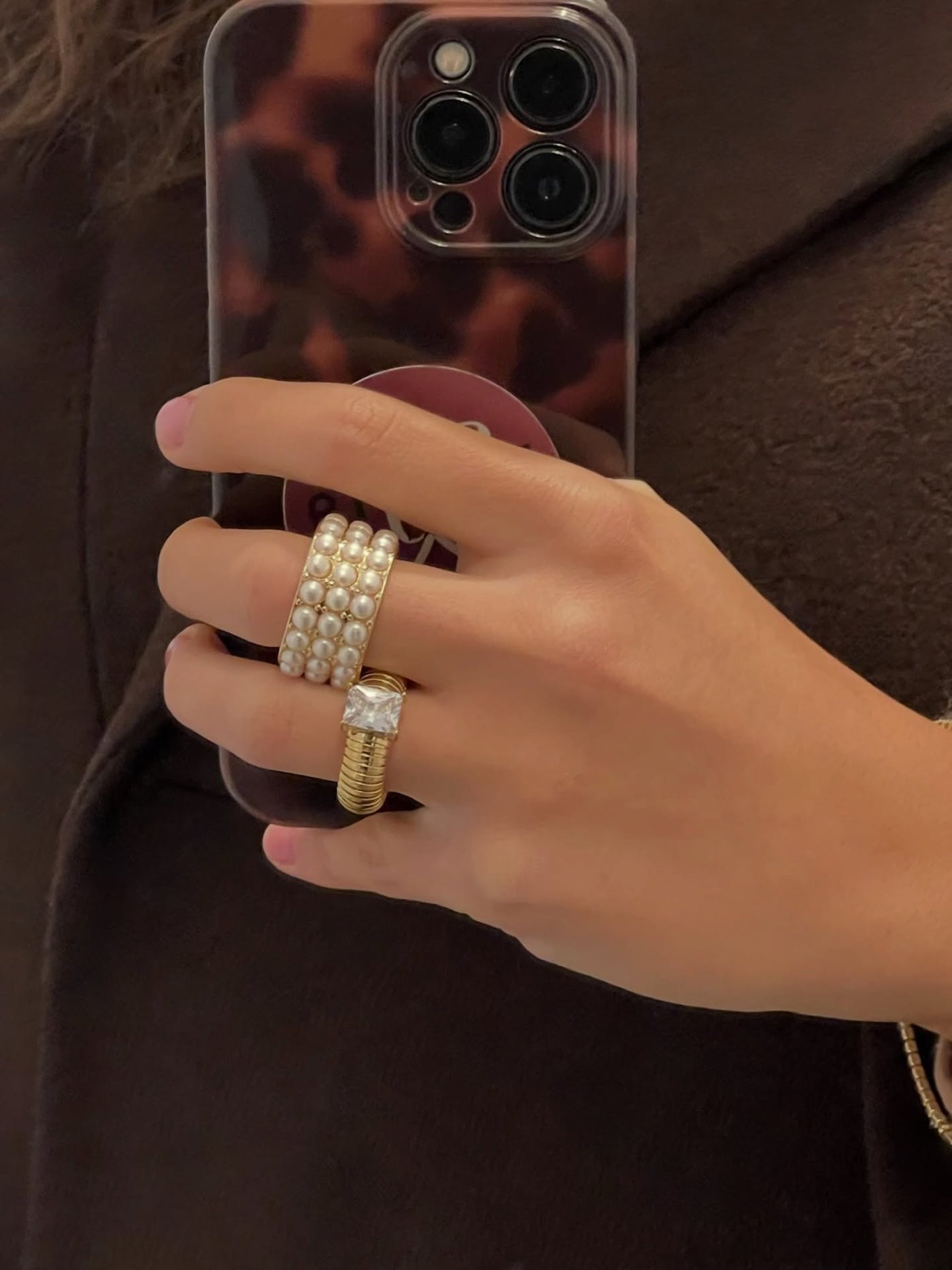 Vivianne Pearl Square Ring