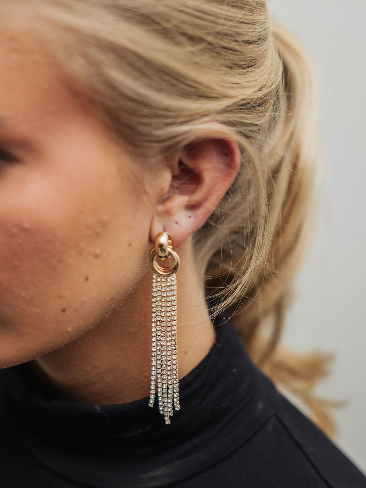 Strass Knot Earrings