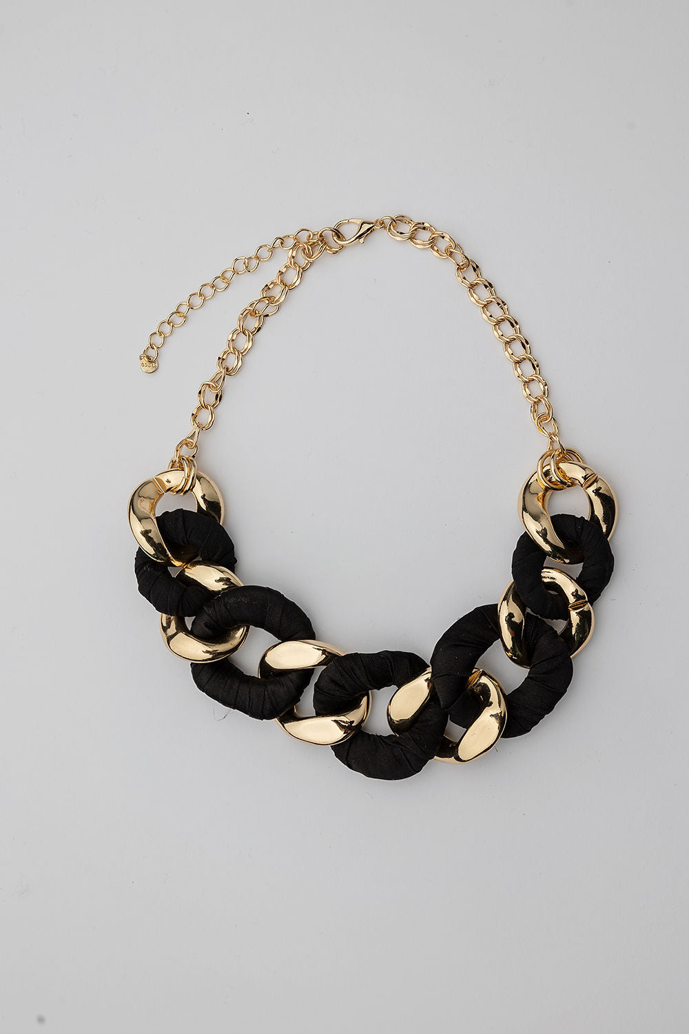 Luisa Necklace Black