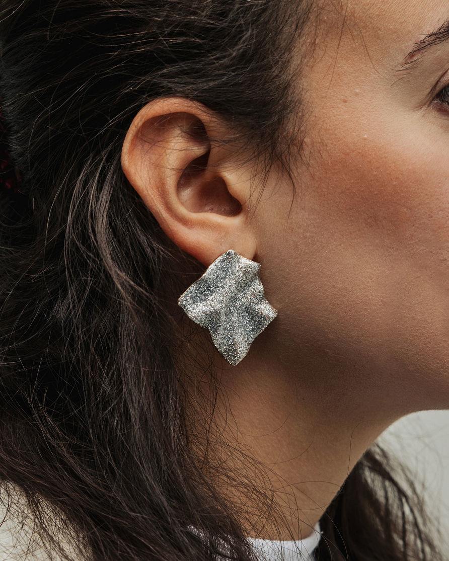 Deia Glitter Earrings