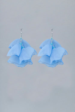 Flowy Earrings Light Blue w silver