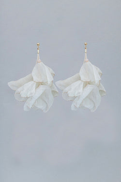 Flowy Earrings Beige w gold