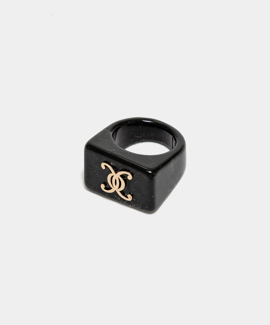 Esme Logo Ring