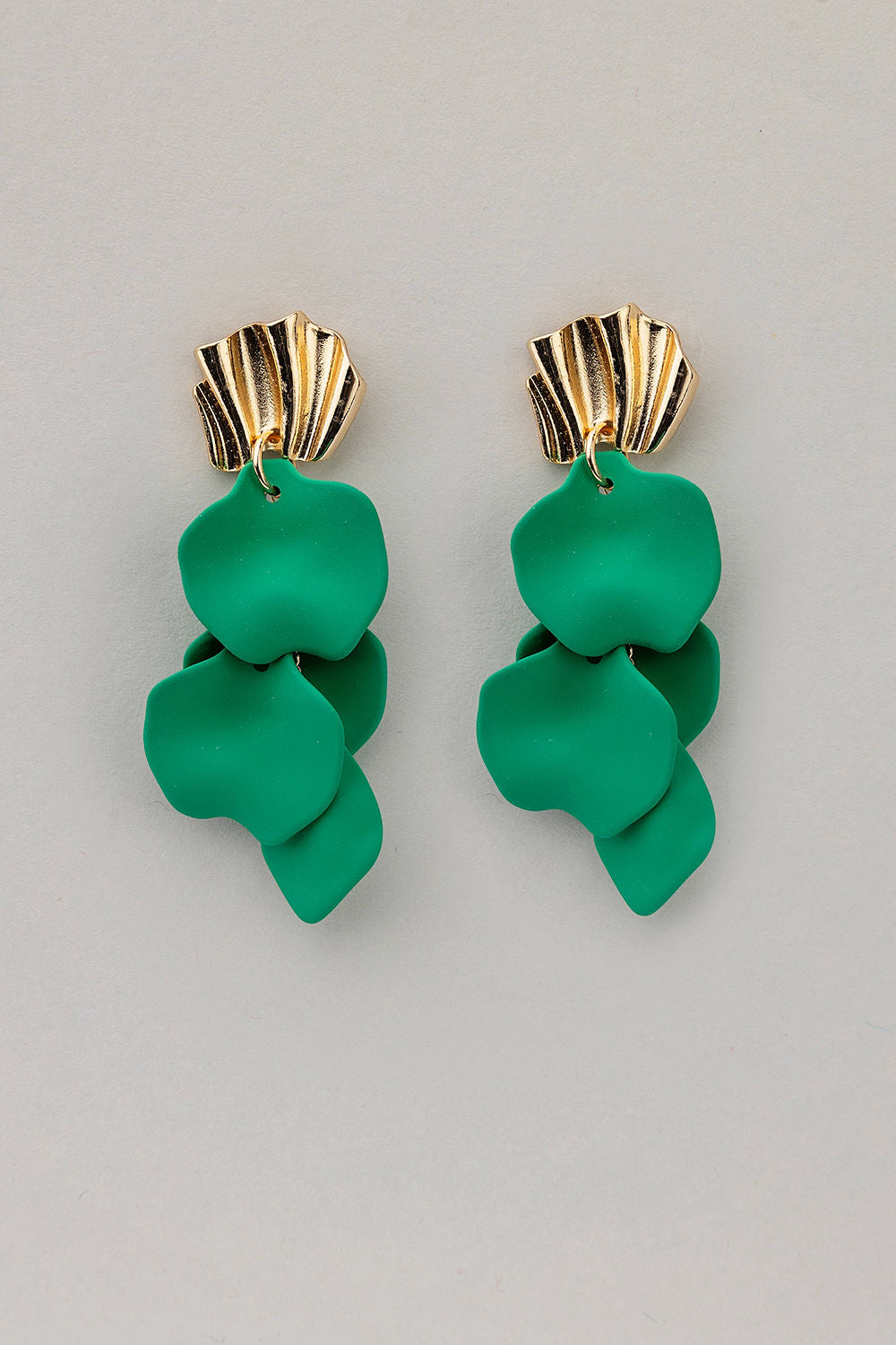 Wave Earrings Strong Green