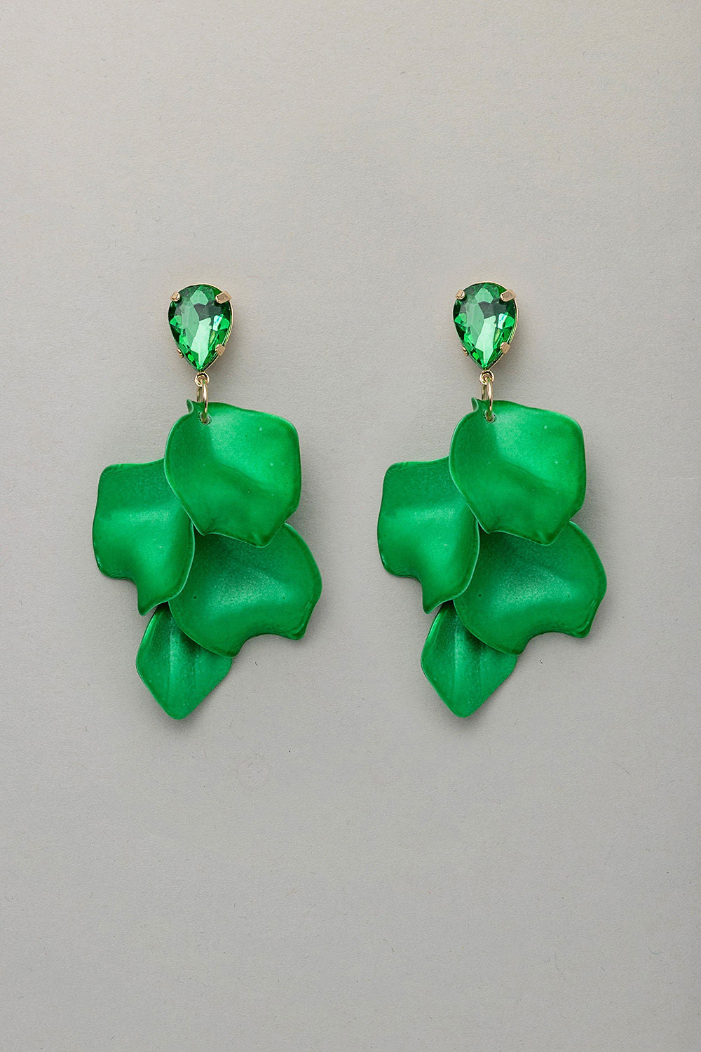 Leaf Earrings Metallic Strong Green cz