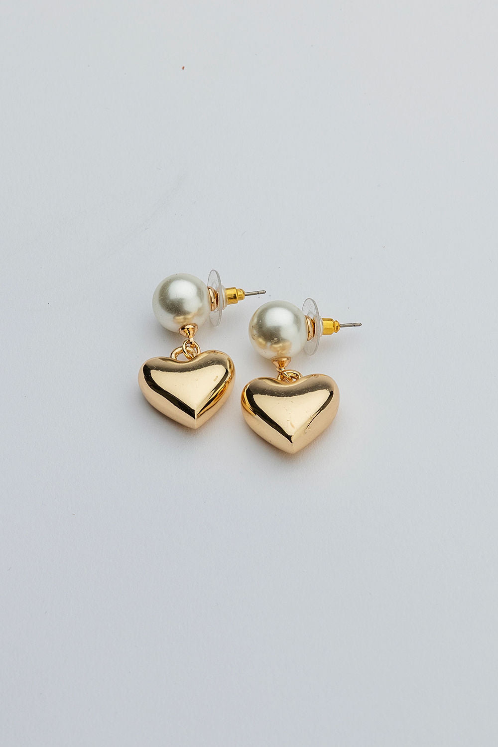 Pearl Earrings Gold Heart