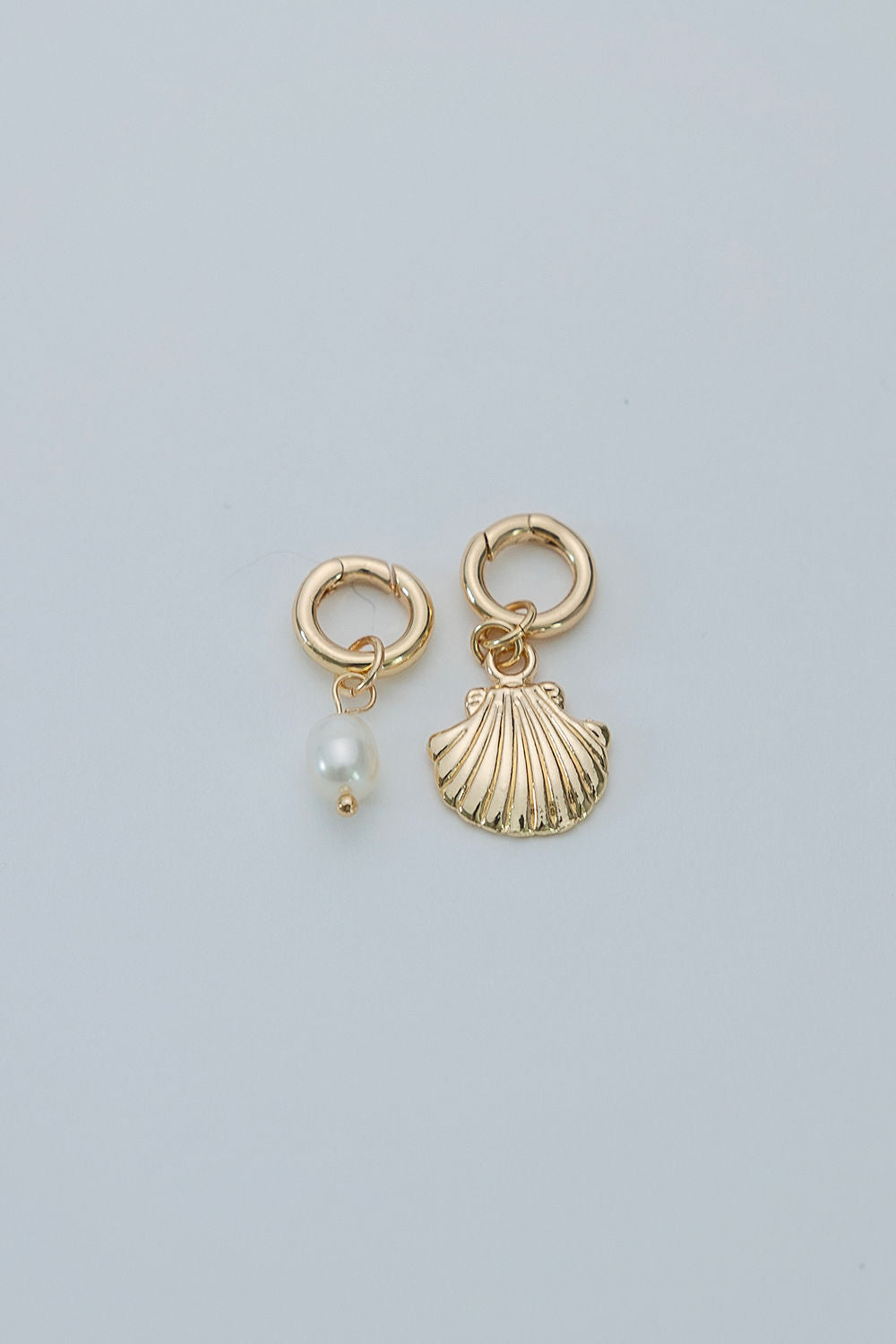 Charm Pearl & Shell