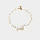 Bold Shell Necklace