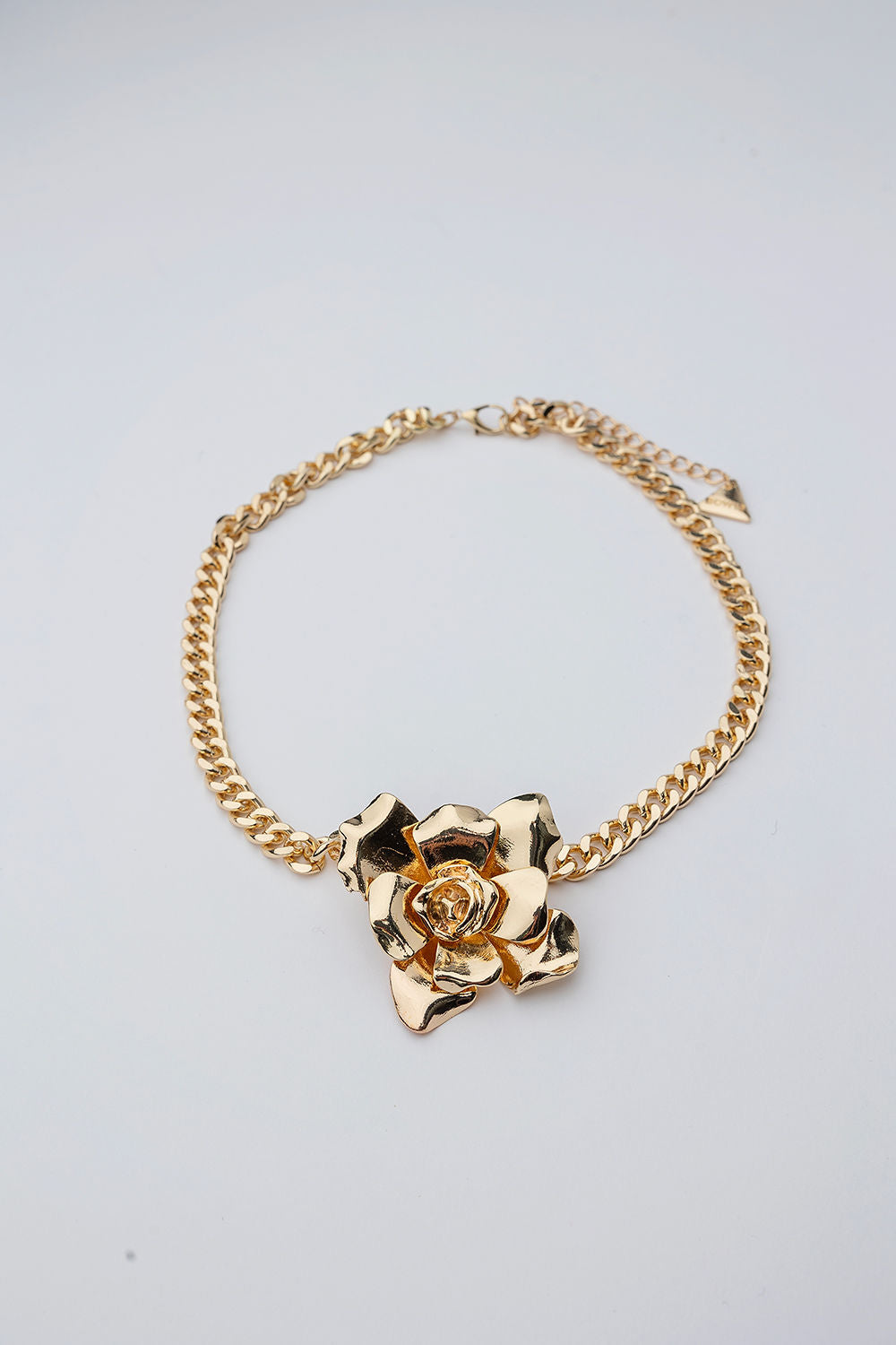 Rose Necklace Gold