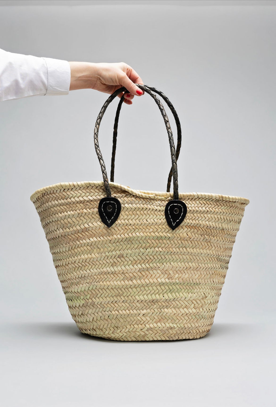 Straw Basket Classic L black