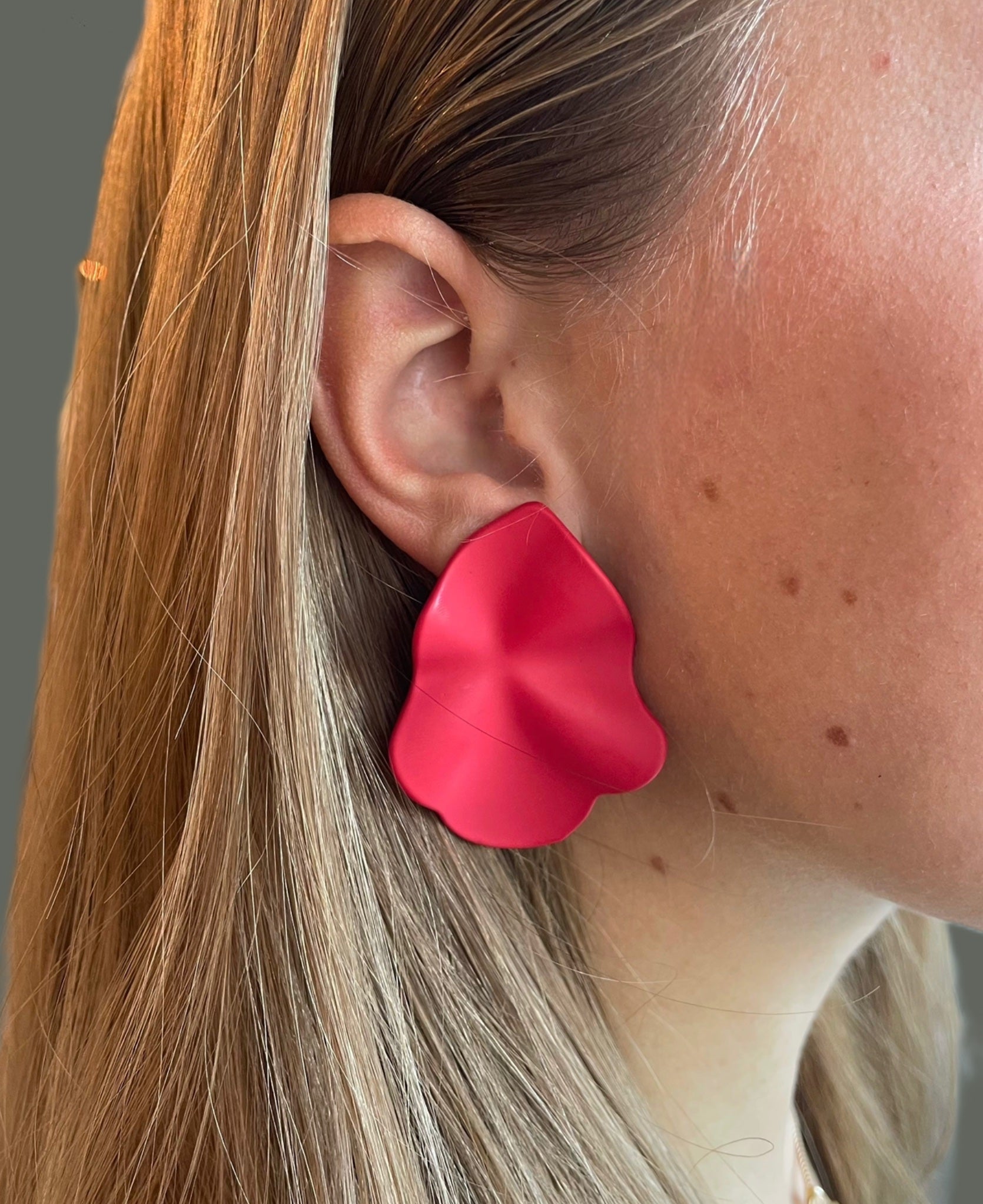 Lip Earrings Red