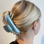 hair clip green
