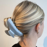 hair clip grey