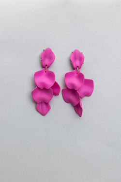 Leaf Earrings Strong Pink