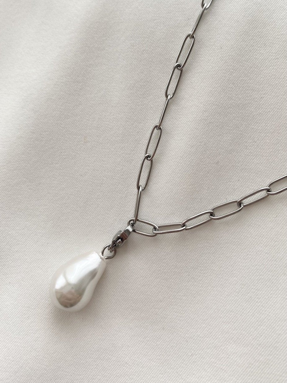 Pearl Charm Silver